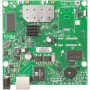 MIKROTIK placa de baza router RB911G-5HPND, Procesor: 600Mhz, Dimansiuni:105x105mm, 64 MB RAM, stocare: 128 MB NAND, Sistem oper
